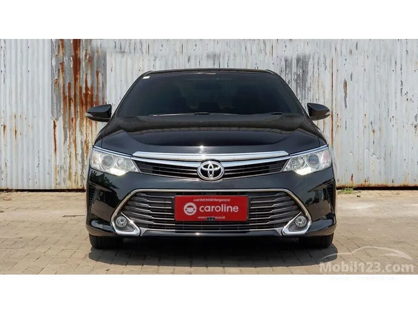 Jual Mobil Toyota Camry 2018 V 2.5 di Jawa Barat Automatic Sedan Hitam Rp 252.000.000