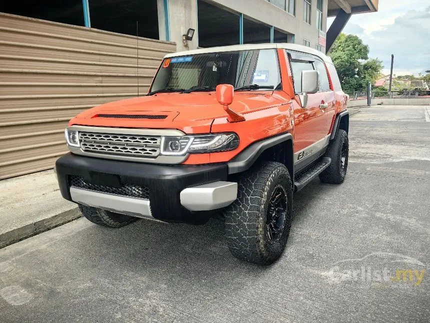 2013 Toyota FJ Cruiser SUV