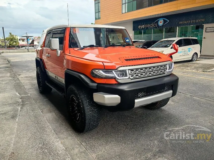 2013 Toyota FJ Cruiser SUV