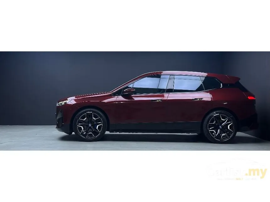 2022 BMW iX xDrive40 Sport SUV