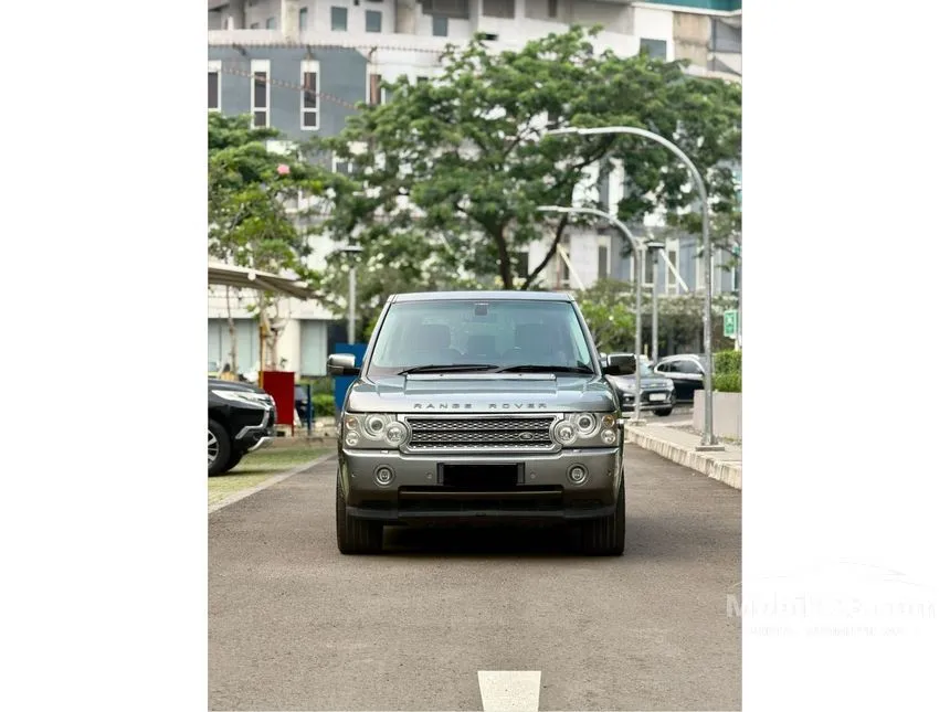 2009 Land Rover Range Rover Vogue SUV