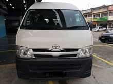 2011 Toyota Hiace 2.7 Window Van