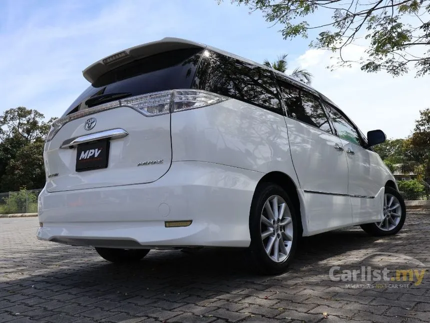 2010 Toyota Estima Aeras MPV