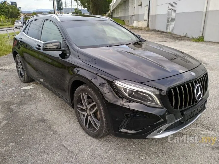 2015 Mercedes-Benz GLA200 SUV