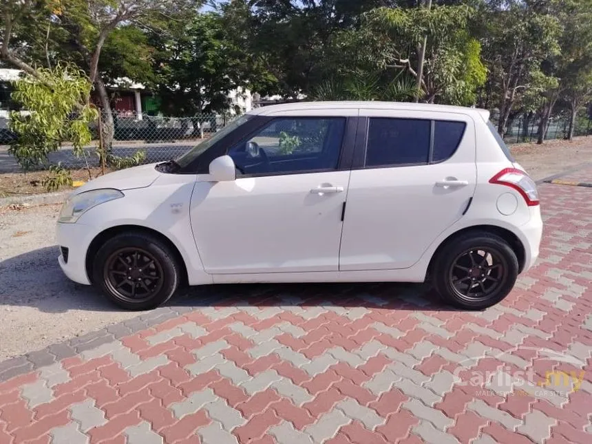 2013 Suzuki Swift GL Hatchback