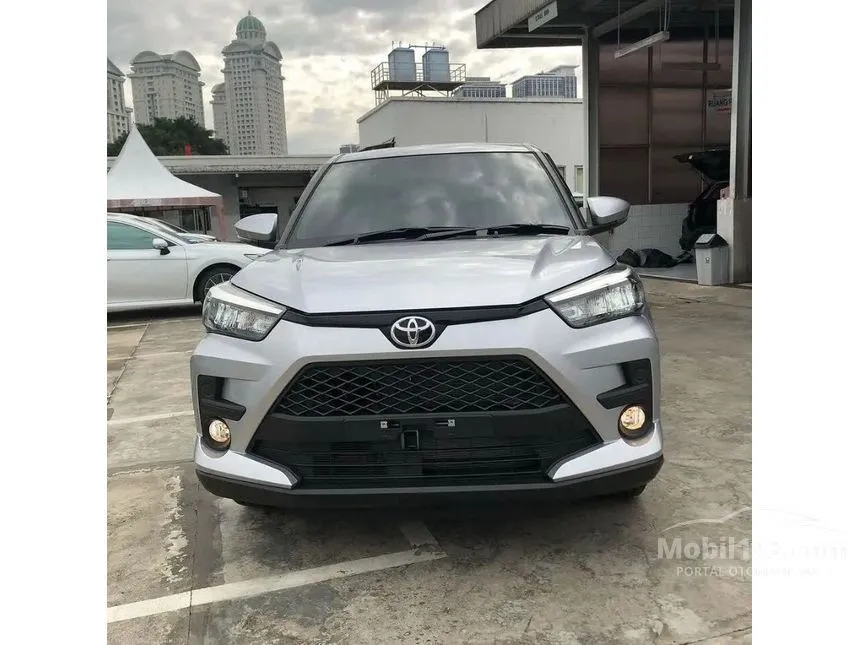 Jual Mobil Toyota Raize 2023 G 1.0 di DKI Jakarta Automatic Wagon Silver Rp 269.500.000