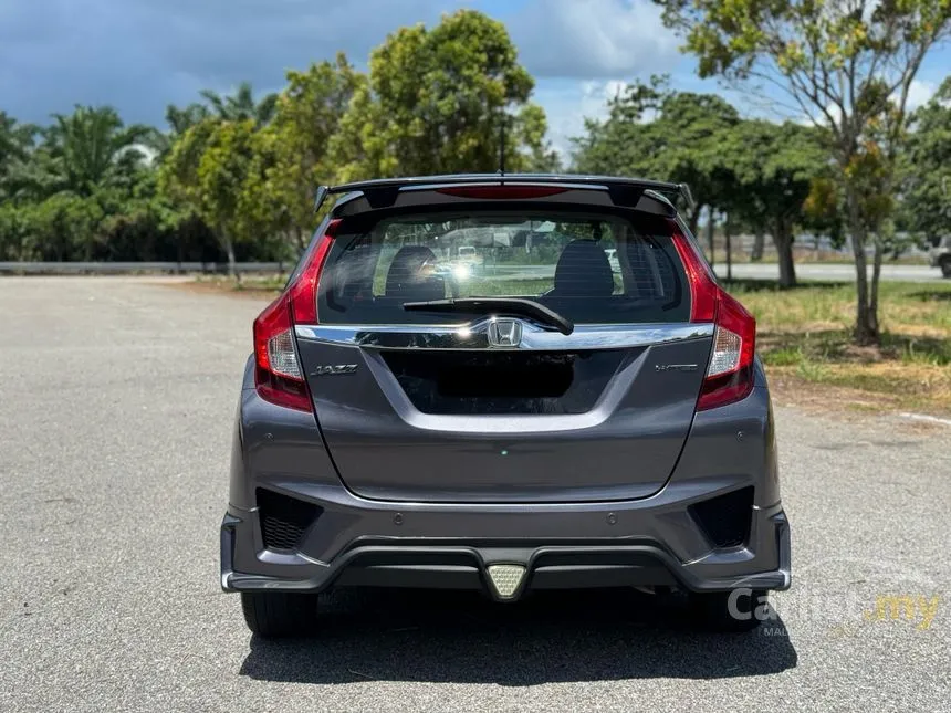 2015 Honda Jazz V Hatchback