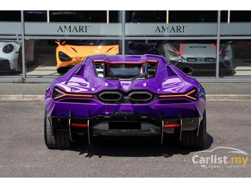 2024 Lamborghini Revuelto Coupe