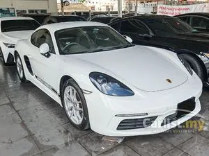 2017 Porsche 718 2.0 Cayman Coupe