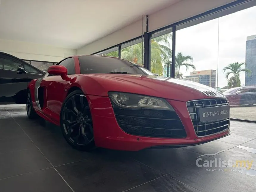 2010 Audi R8 Quattro FSI Coupe