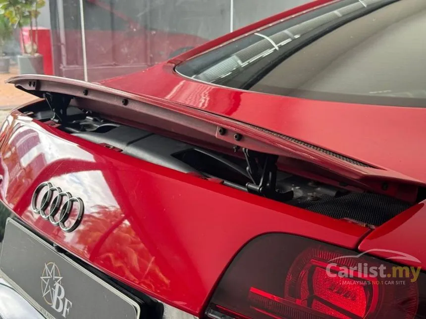 2010 Audi R8 Quattro FSI Coupe