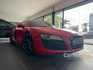 2010 Audi R8 5.2 Quattro FSI Coupe