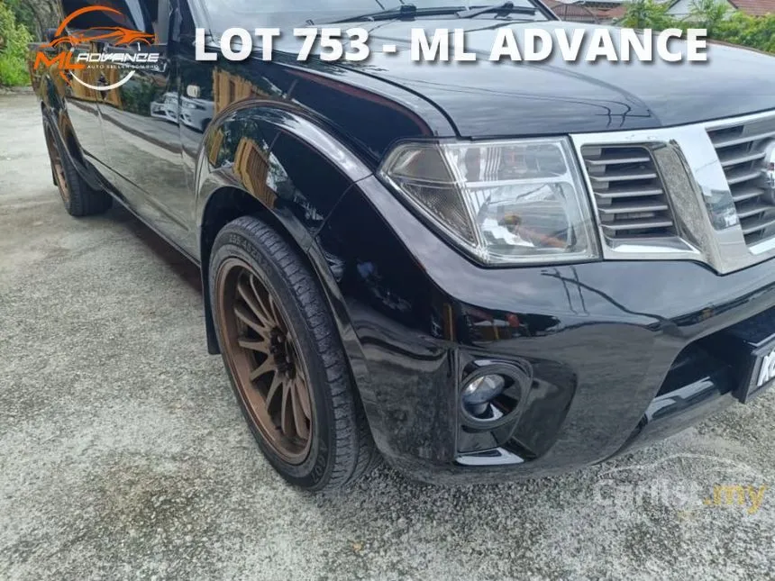 2010 Nissan Navara SE Dual Cab Pickup