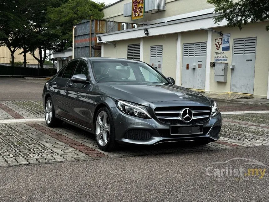 2017 Mercedes-Benz C200 Avantgarde Sedan