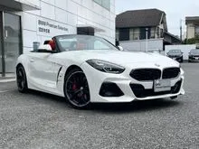 2023 BMW Z4 3.0 M40I M Sport Convertible with Red Caliper, Red Interior, power seats, collision mitigation braking - INCOMING STOCK