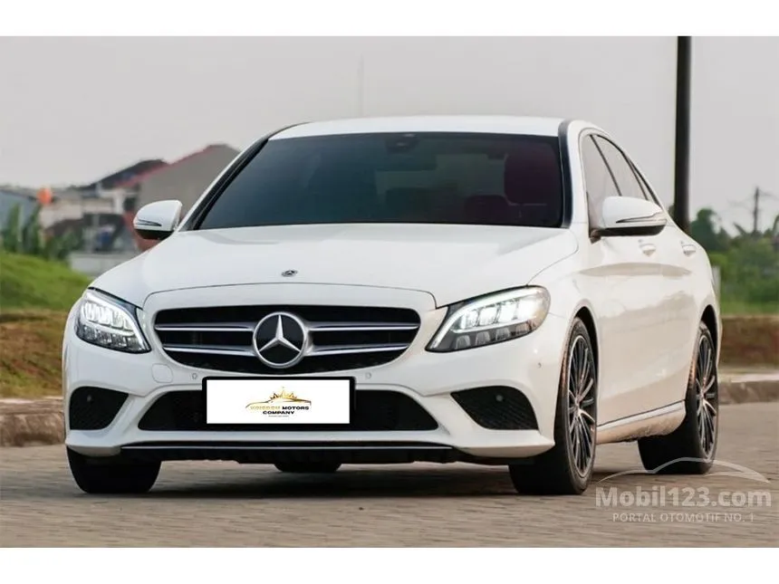 2019 Mercedes-Benz C200 EQ Boost Avantgarde Line Sedan
