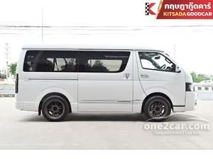2014 Toyota VENTURY 2.7 G Van