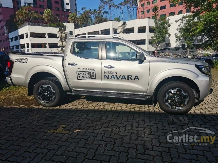 2022 Nissan Navara VL Dual Cab Pickup Truck