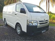2014 Toyota Hiace 2.5 Panel Van MANUAL / D-4D GREEN ENGINE / TIPTOP CONDITION