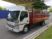 Isuzu npr wooden cargo 17ft /Year register 2022