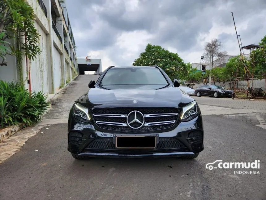 2019 Mercedes-Benz GLC200 AMG SUV