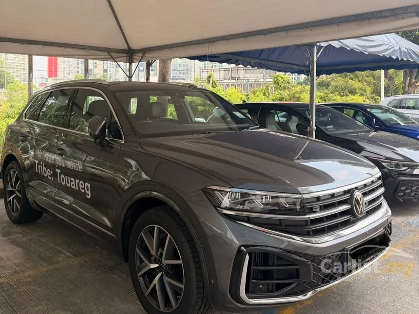2024 Volkswagen Touareg R-Line SUV
