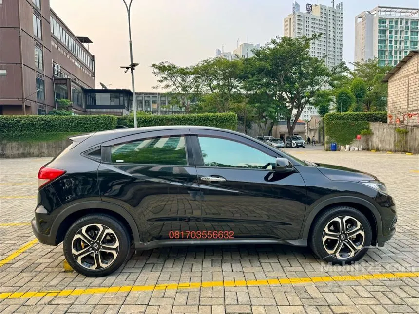 2021 Honda HR-V E SUV