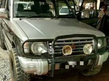 1998 Mitsubishi Pajero 2.5 SUV