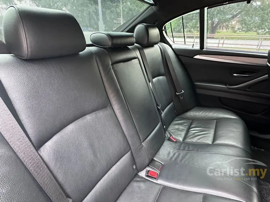 2011 BMW 528i Sedan