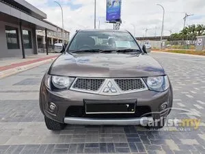 2012 Mitsubishi Triton 2.5 Dual Cab 4X4 Pickup