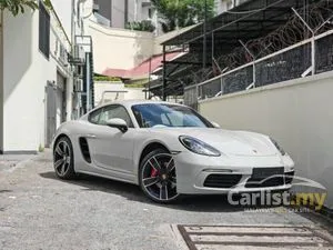 2022 Porsche 718 2.0 Cayman Coupe