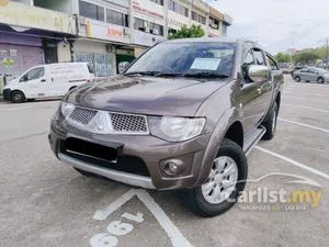 2012 Mitsubishi Triton 2.5 VGT Dual Cab 4X4 Pickup