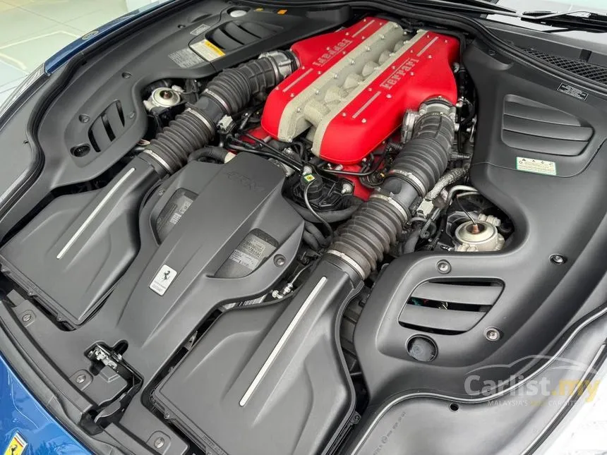 2017 Ferrari GTC4Lusso Hatchback