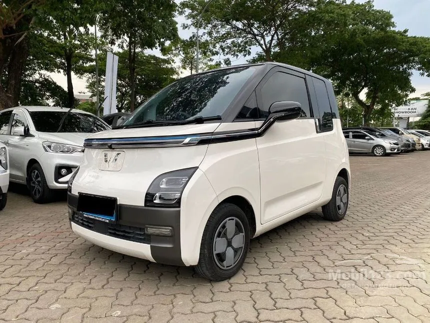 Jual Mobil Wuling EV 2022 Air ev Charging Pile Long Range di Banten Automatic Hatchback Putih Rp 182.500.000
