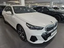 2025 BMW 530i 2.0 M Sport Sedan