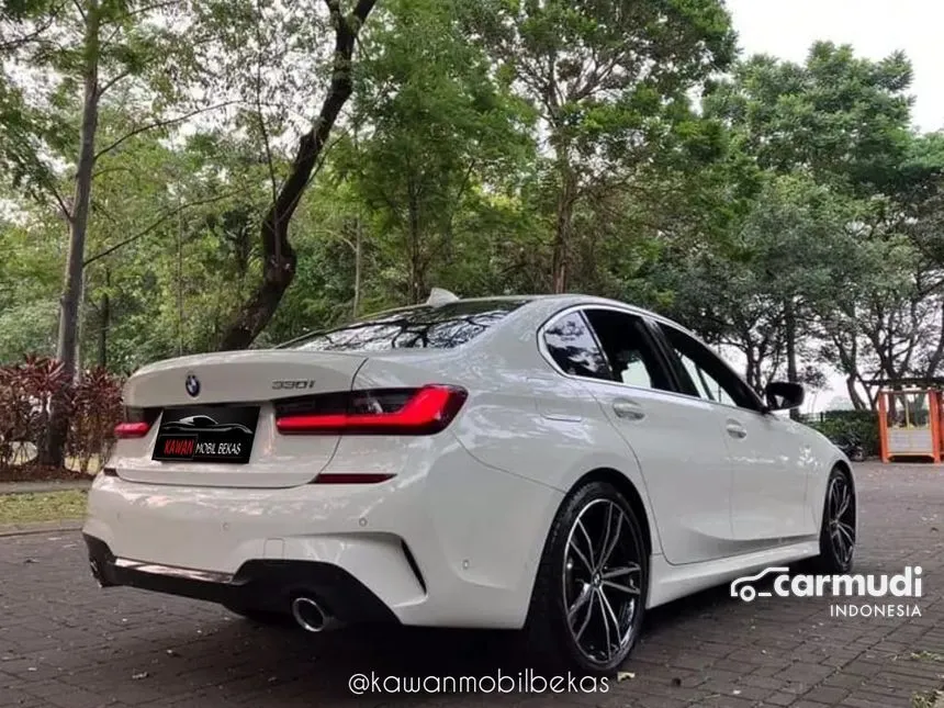 2021 BMW 330i M Sport Sedan