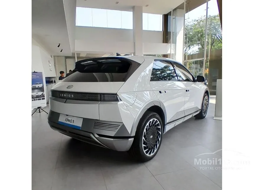 2026 Hyundai IONIQ 5 Signature Long Range SUV