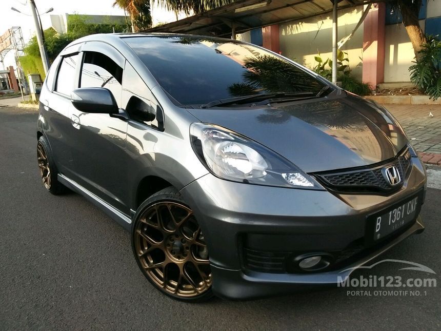 Jual Mobil  Honda  Jazz  2013 RS 1 5 di Jawa Barat Automatic 