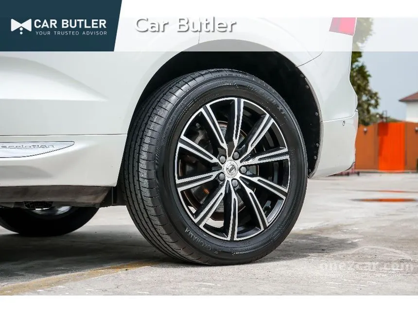 2019 Volvo XC60 T8 Inscription SUV