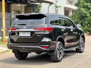 2019 Toyota Fortuner 2.7 SRZ TRD 4X2 SUV