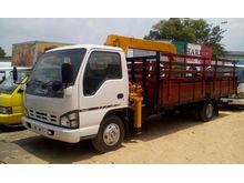 2018 Isuzu NPR71 4.6 D/Cab Bus