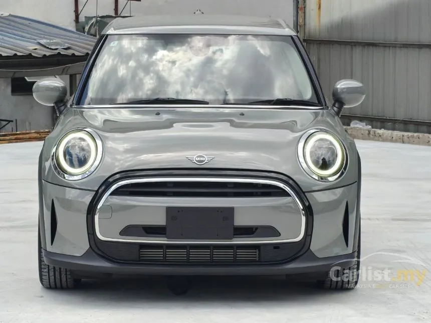 2022 MINI Cooper 5 Door Hatchback