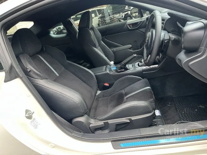 2024 Toyota GR86 Coupe