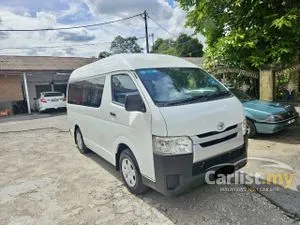 2014 Toyota Hiace 2.5 Window Van Van