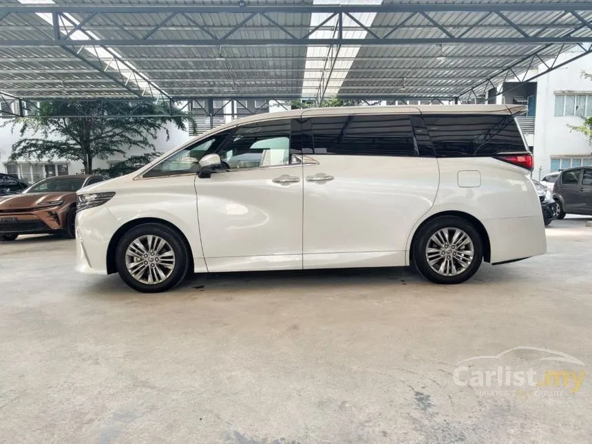 2025 Toyota Alphard Z 7-Seater MPV