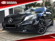 YR MADE 2019 Mercedes-Benz C300 2.0 AMG FULL SERVICE C&C UNDER WARRANTY 2024 PERFECT CAR KING