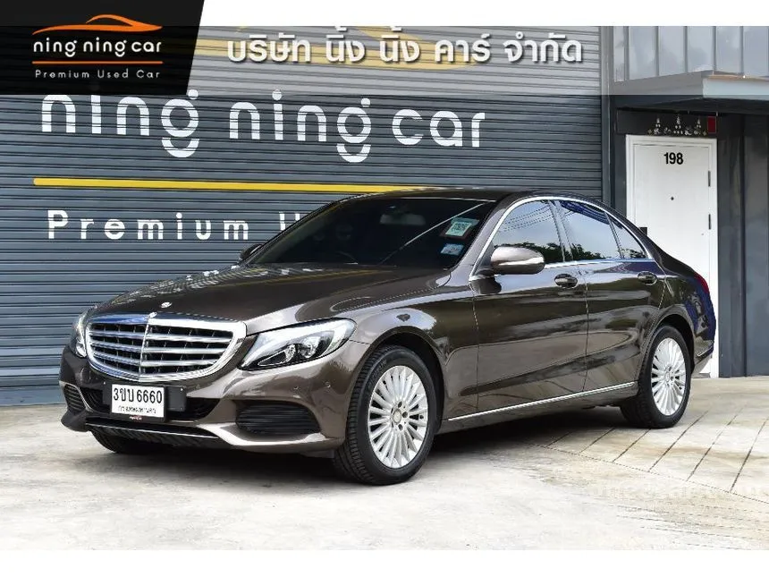 2014 Mercedes-Benz C180 Sedan