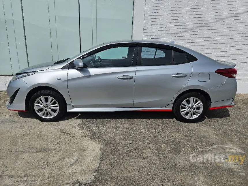 2019 Toyota Yaris J Hatchback