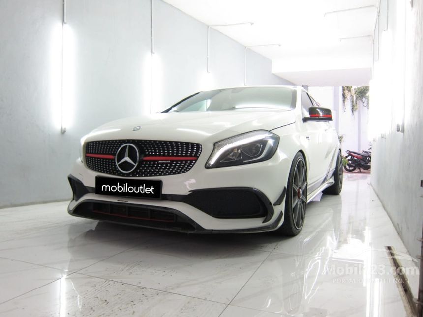 Jual Mobil Mercedes Benz A200 2015 Urban 1 6 Di Jawa Barat Automatic Hatchback Putih Rp 475 000 000 6541327 Mobil123 Com
