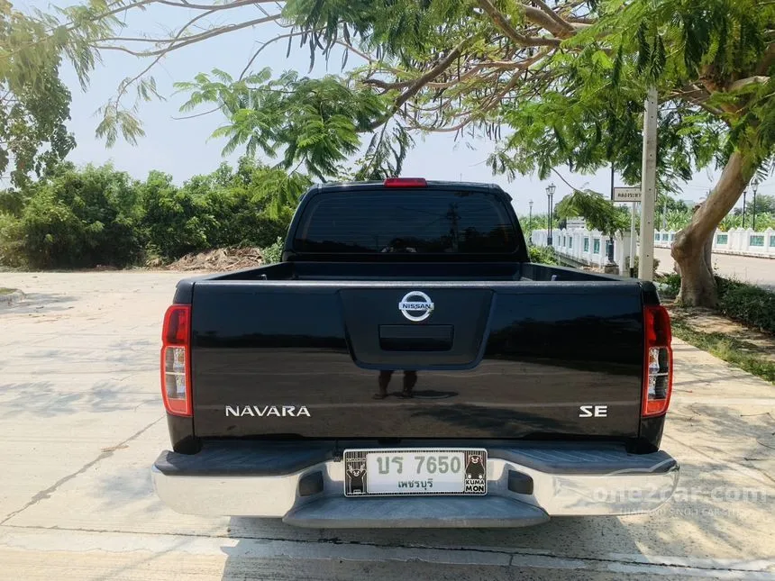 2011 Nissan Frontier Navara SE King Cab Pickup